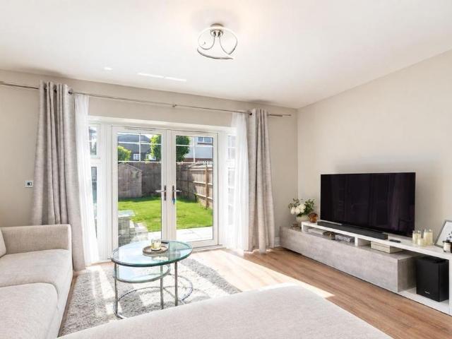 House for rent in Hillview, Surrey