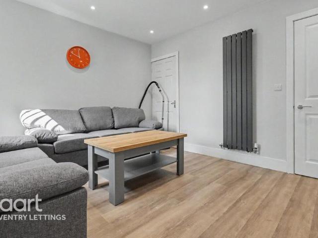 Room for rent in Lower Stoke, Coventry