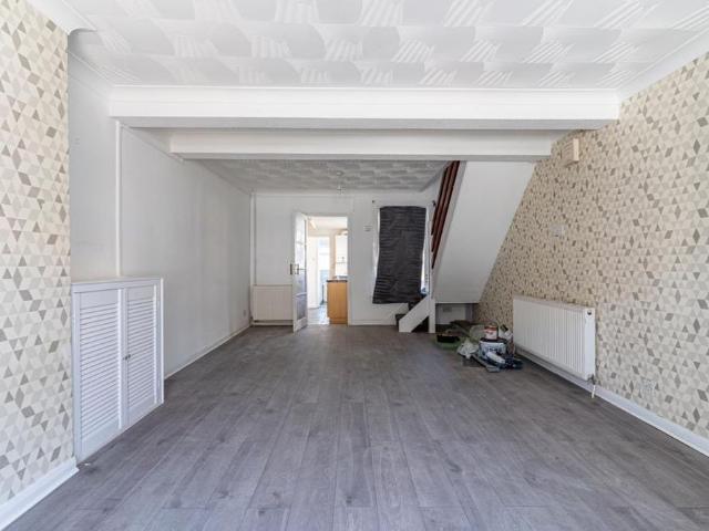 House for rent in Kings Farm, Hamerton