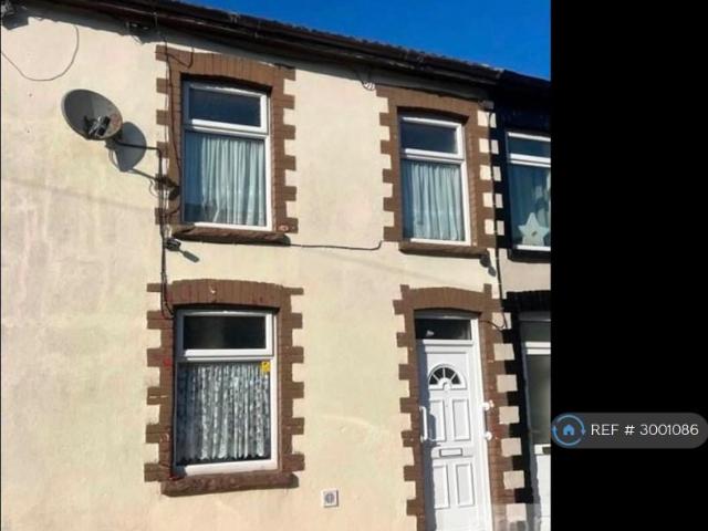 House for rent in Wattstown, Wales