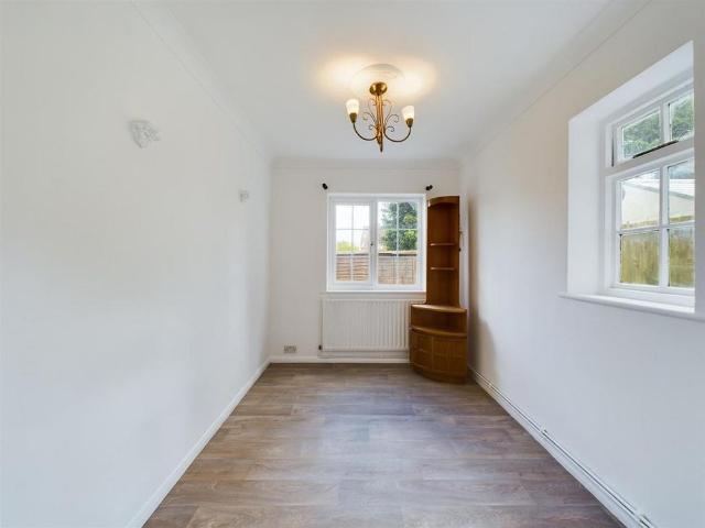 House for rent in Langley Green, Glynde