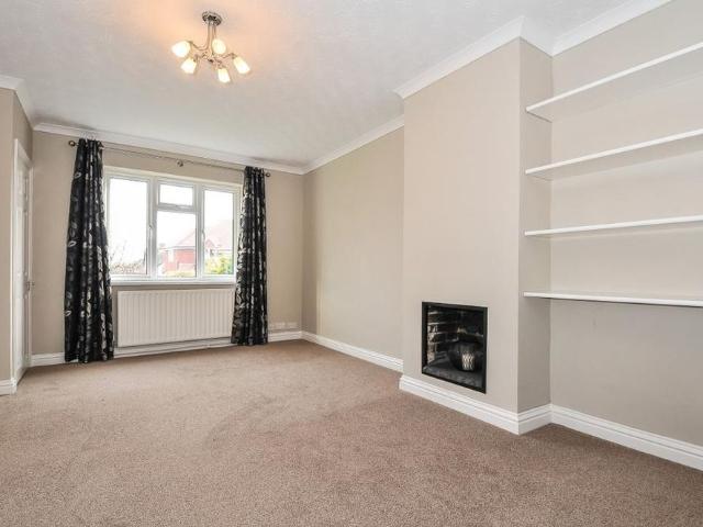 House for rent in Fole, Surrey