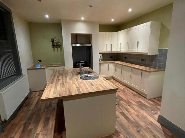 House for rent in Lascelles Hall, Kirkburton