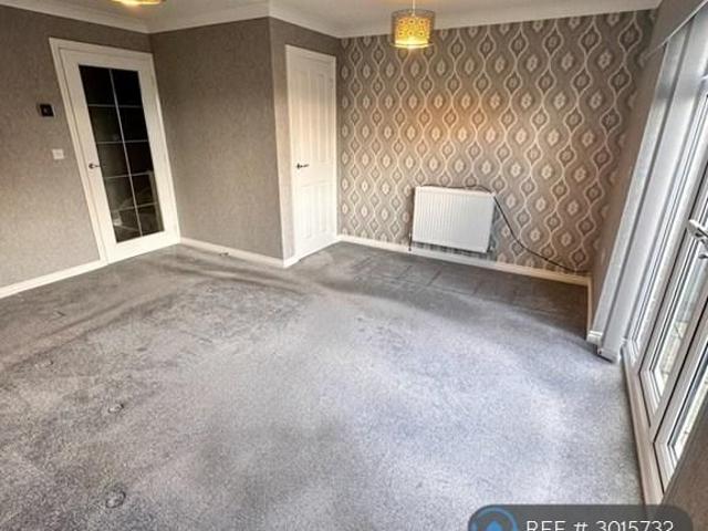 House for rent in Balderstone, Burnedge