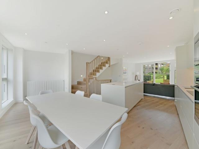House for rent in Kidbrooke, Greater London