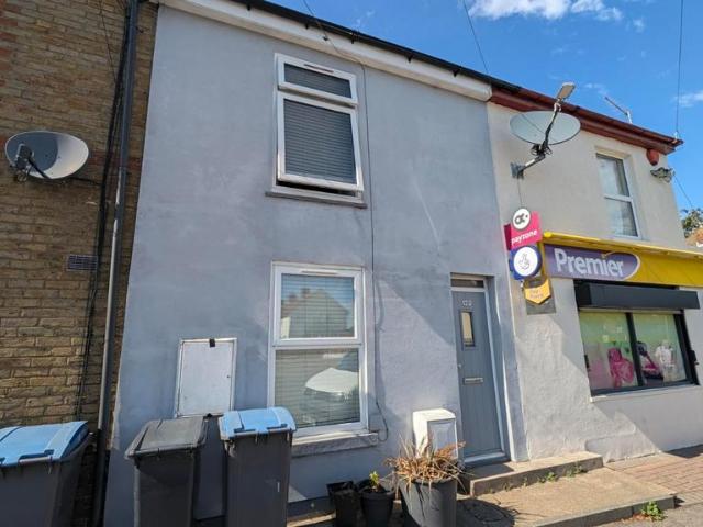 House for rent in Upper Deal, Ash