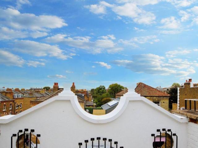 House for rent in Dartmouth Park, London