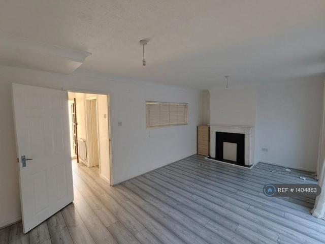 House for rent in Spring Park, Luton
