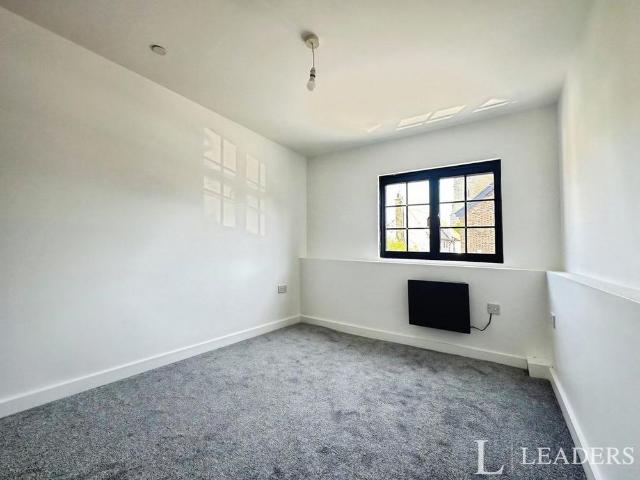 House for rent in Alton Barnes, Essex