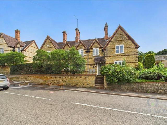 House for rent in Blisworth, Northamptonshire