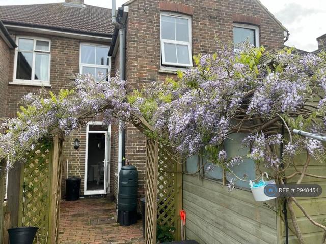 House for rent in Scaynes Hill, Perryfields