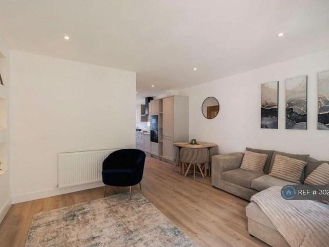 House for rent in London Borough of Croydon, Purley
