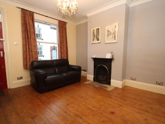House for rent in Gledhow Park, Leeds