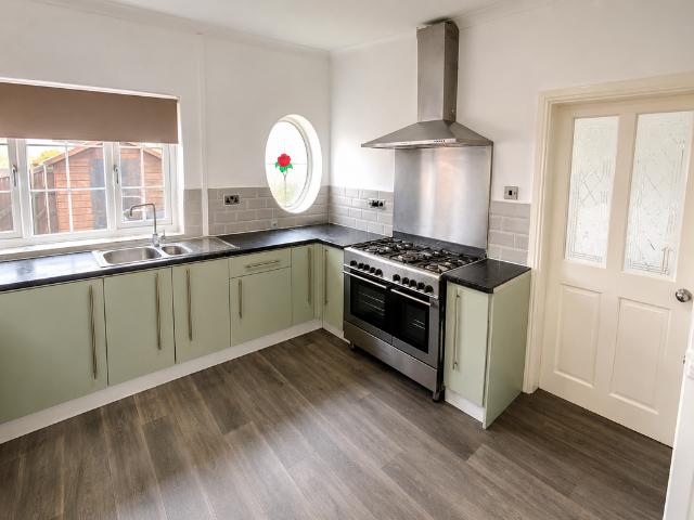 House for rent in Woodlands, South Yorkshire