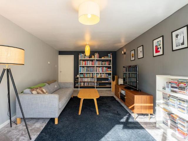 House for rent in Chapeltown, West Yorkshire