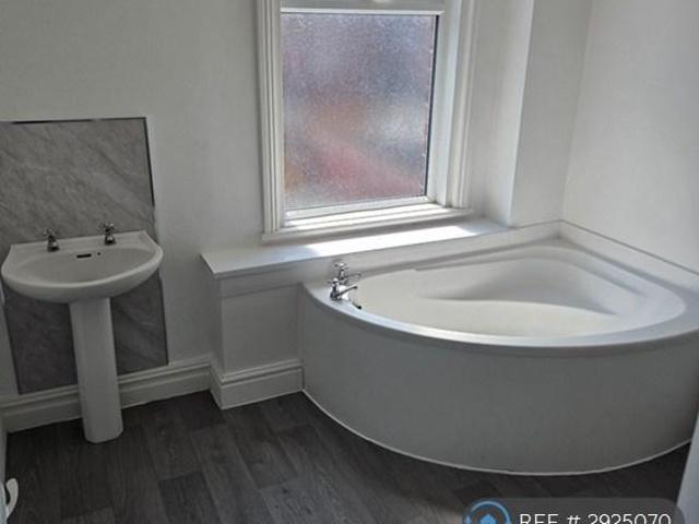House for rent in Queenstown, Blackpool
