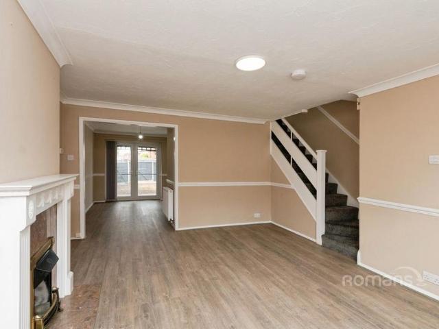 House for rent in College Town, Sandhurst