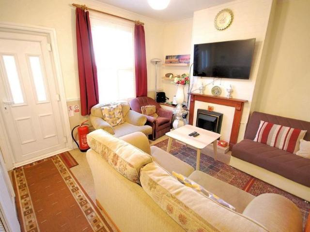House for rent in Alperton, Greater London