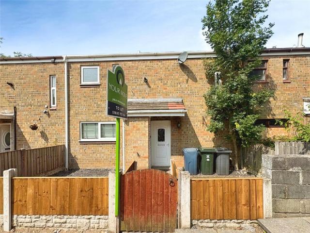 House for rent in Town Centre, Roby Mill