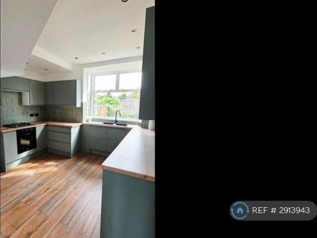 House for rent in Ashton-on-Ribble, Higher Bartle