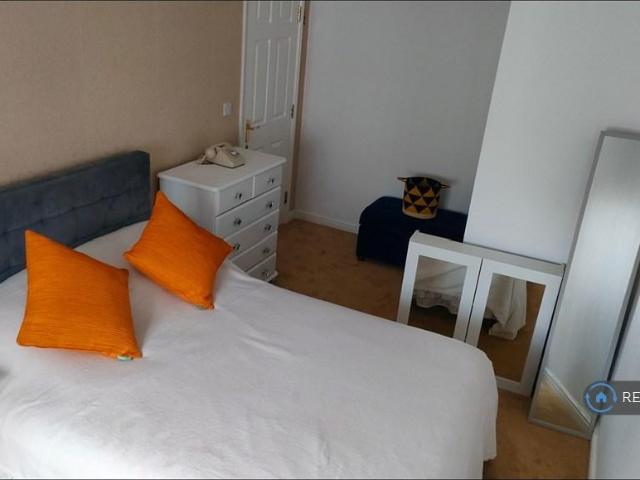 Room for rent in Ettingshall, West Midlands