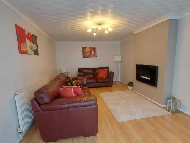 House for rent in Birch Green, Roby Mill