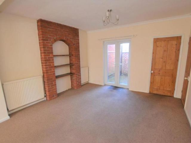 House for rent in Heigham Grove, East Bank