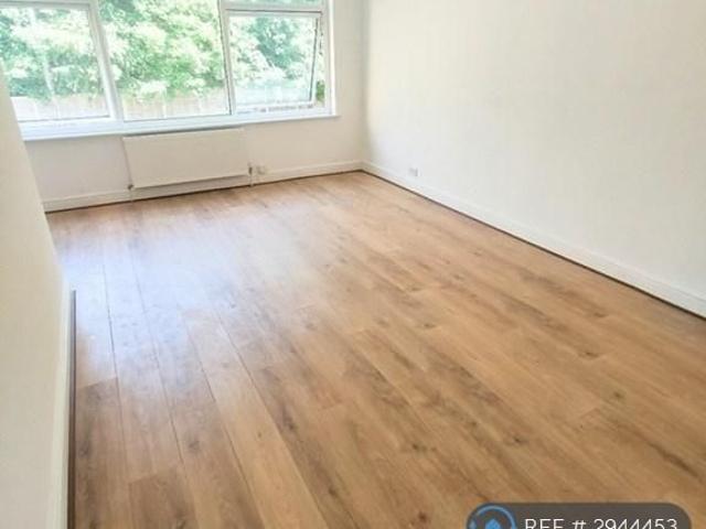 House for rent in North Cray, Greater London