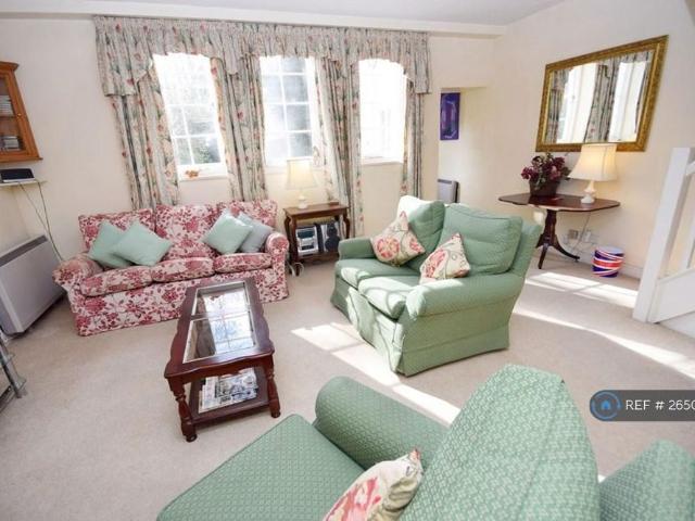 House for rent in Compton, Littlecote