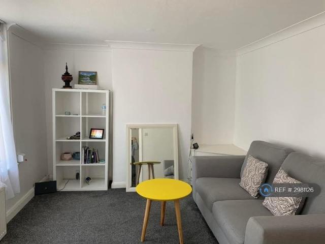 House for rent in Brompton, Gillingham