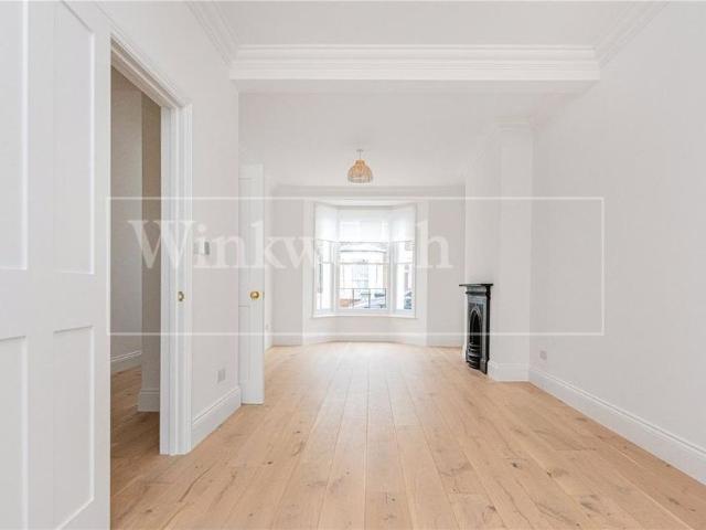 House for rent in Harlesden, Greater London