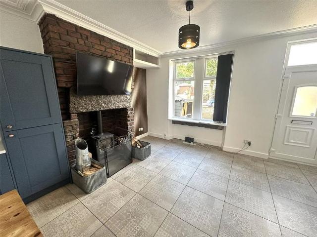 House for rent in Hove Edge, Hipperholme