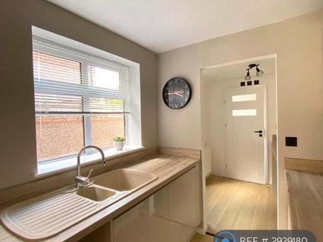 House for rent in Denton's Green, St Helens