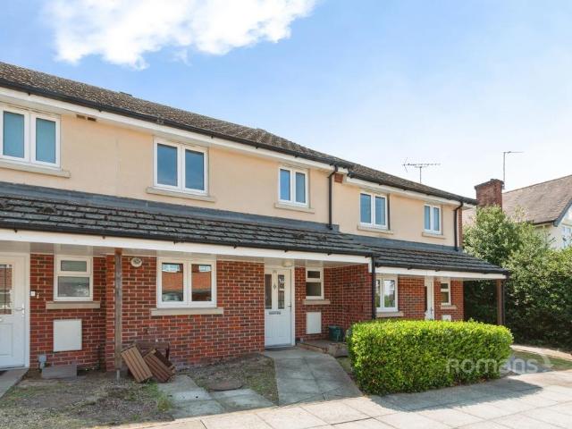 House for rent in Heol-las, Surrey