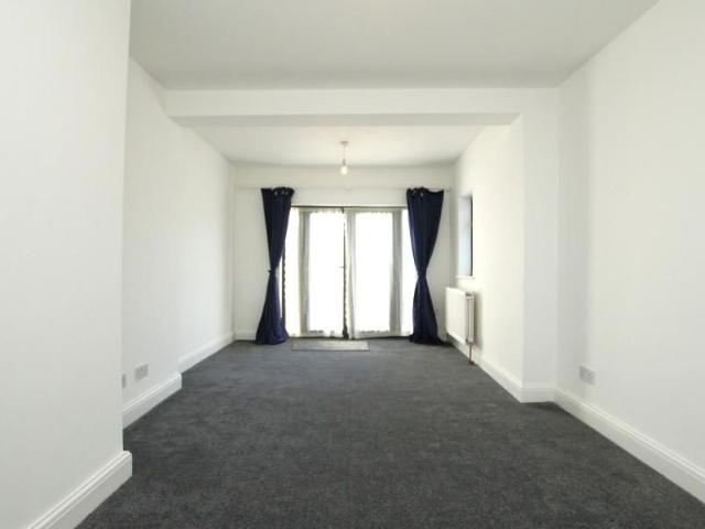 House for rent in Queensbury, Greater London
