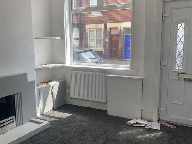 House for rent in Tunstall, Stoke-on-Trent