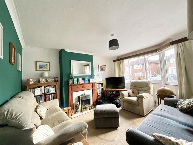 House for rent in Kingswood