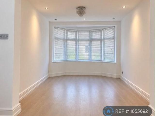 House for rent in West Heath, Greater London