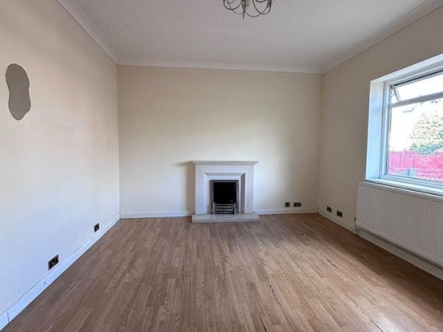 House for rent in Fairlop, Greater London