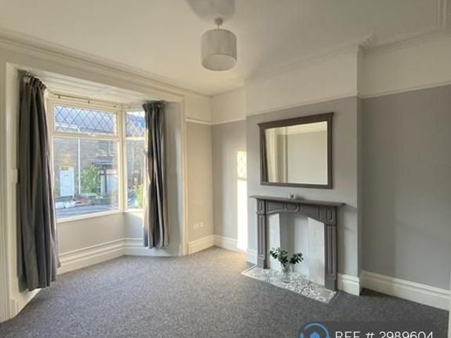 House for rent in Cwmbwrla, Nangreaves