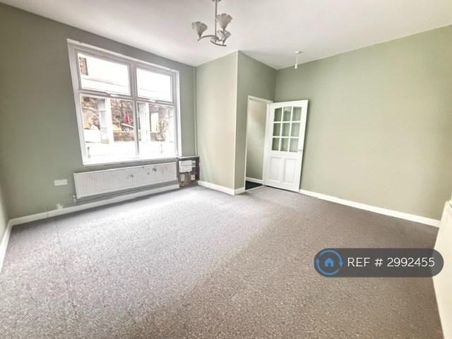 House for rent in The Haulgh, Lee Bank