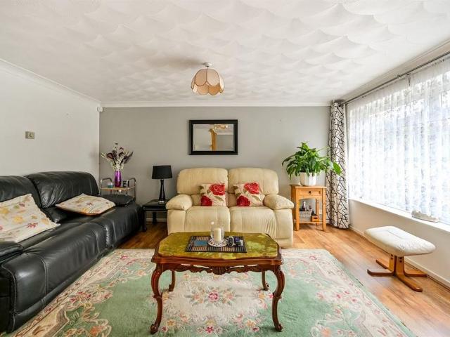 House for rent in Southcote, Reading