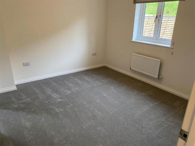 House for rent in Somerton, Newport