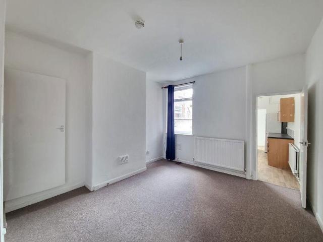 House for rent in Bede Island, Old Wharf