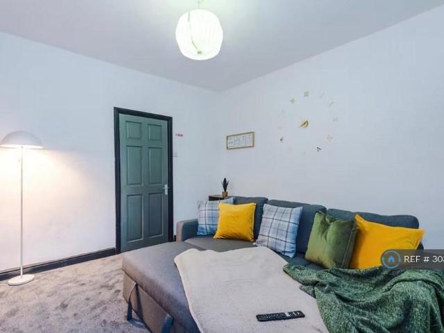 House for rent in City Centre, Georgia