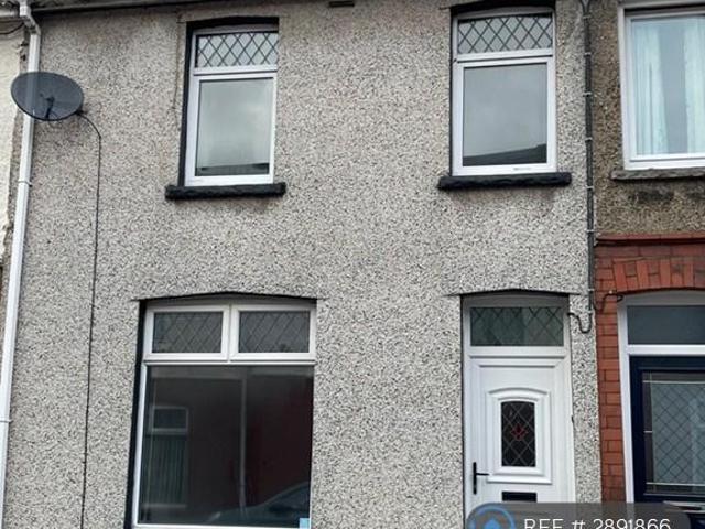 House for rent in Crumlin, Wales