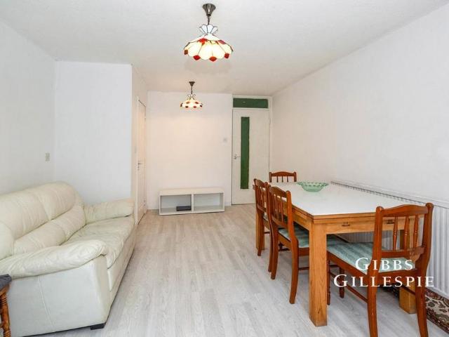 House for rent in Cowley, Greater London