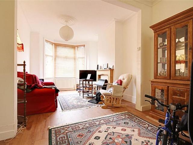 House for rent in Lower Edmonton, Greater London