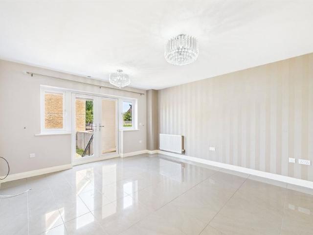 House for rent in Maidenhead