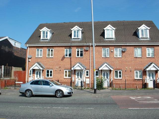 House for rent in Hurst Cross, Greenheys